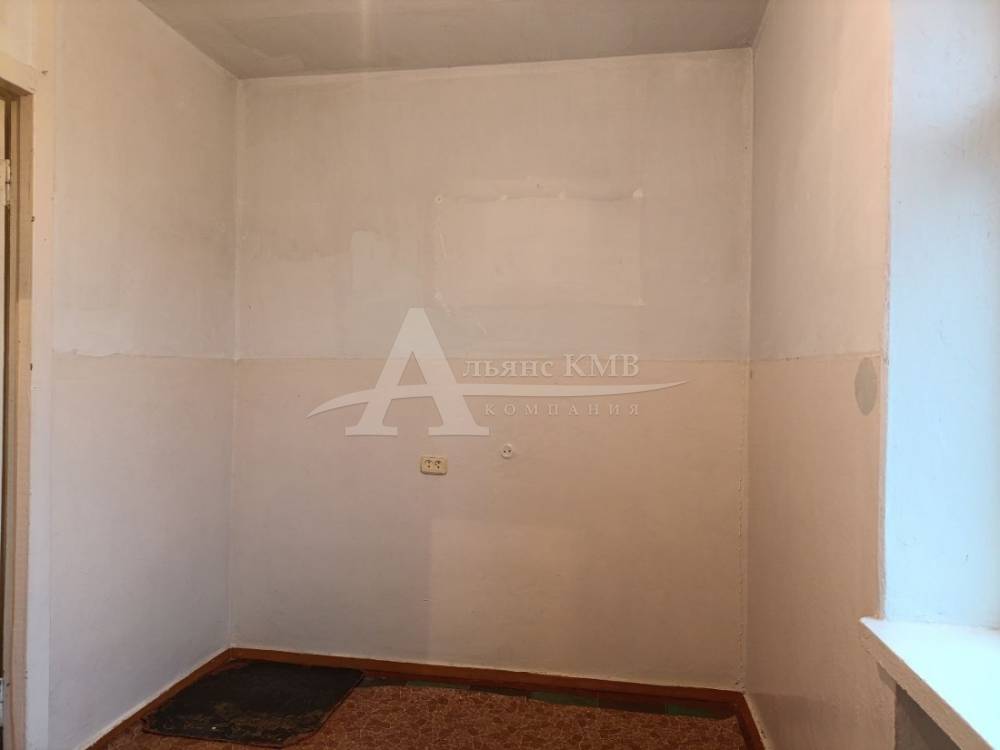 photo_5256124099052901269_y