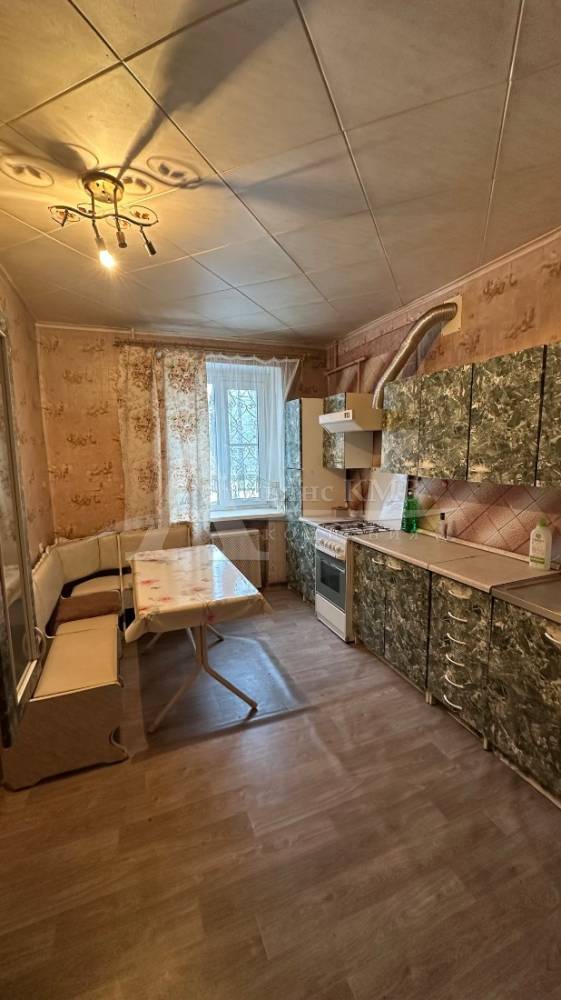 Ставропольский край, Минеральные Воды, Московская ул.; Квартира 67,60м² 1/3 эт.