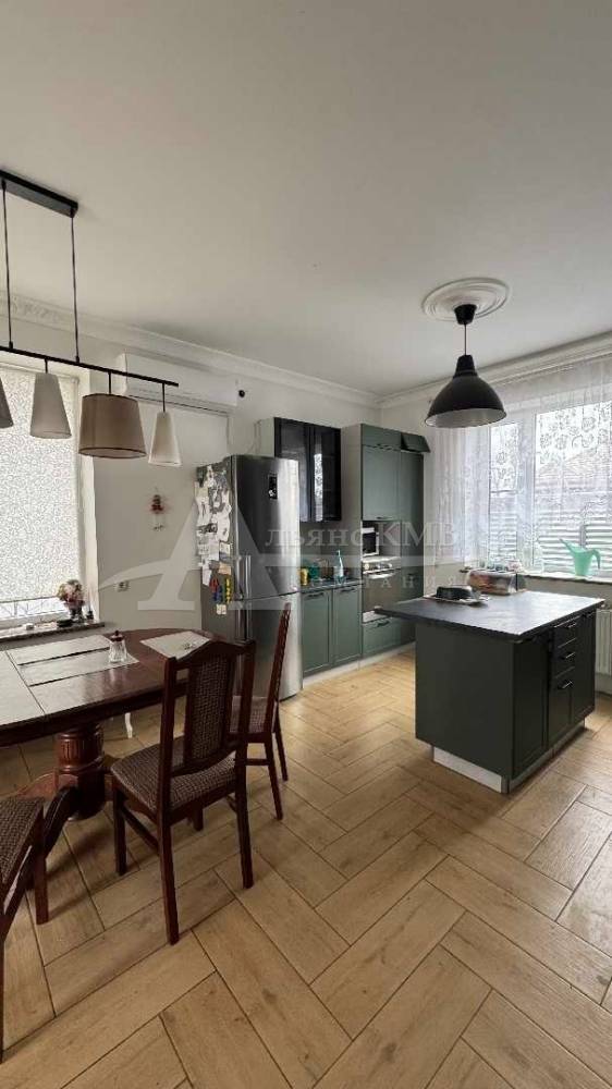 кухня-столовая