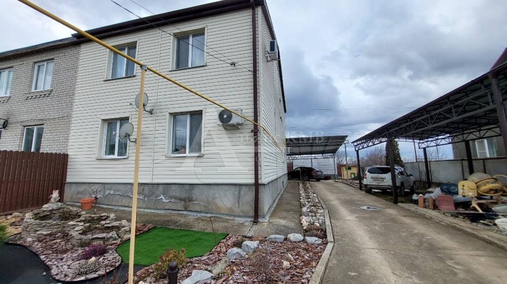 Ставропольский край, Железноводск, Медовая ул.; Дом 237м² на участке 6,53 сот. 2 эт.