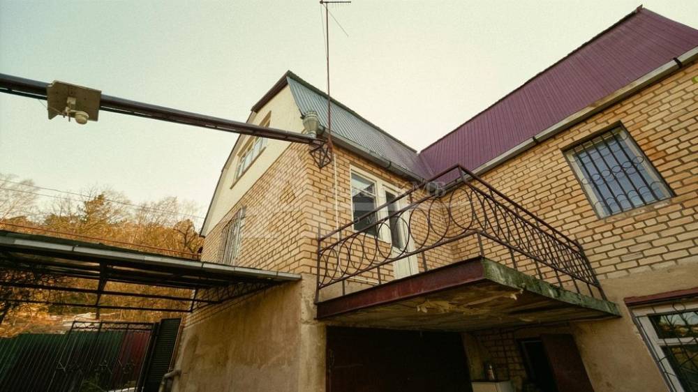 Ставропольский край, Кисловодск, Фоменко ул.; Дом 142м² на участке 5,40 сот. 3/3 эт.