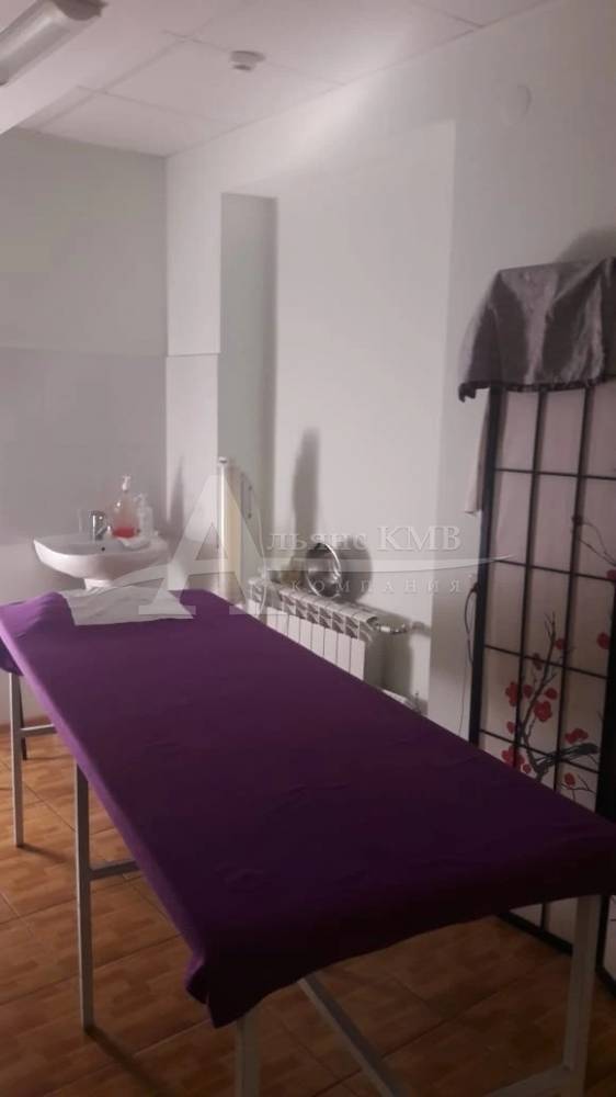 i - 2026-03-12t162547.124