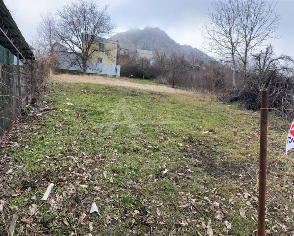 af27d646-5e76-4a3b-8451-a7d3dc29d28e