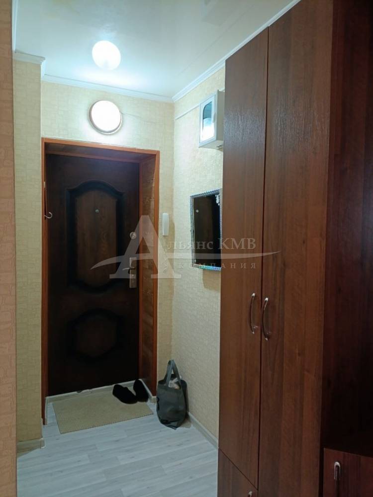 photo_5323508961946309508_y