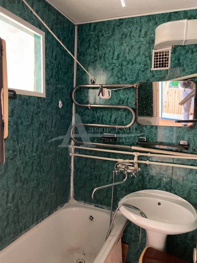 84801488-e38e-426a-9d33-ea80c90b643b