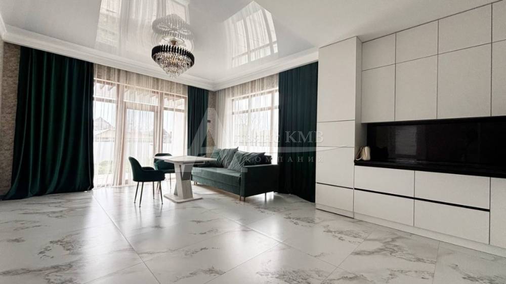 Ставропольский край, Новопавловск, Алексеевская ул.; Дом 110м² на участке 5 сот. 1 эт.