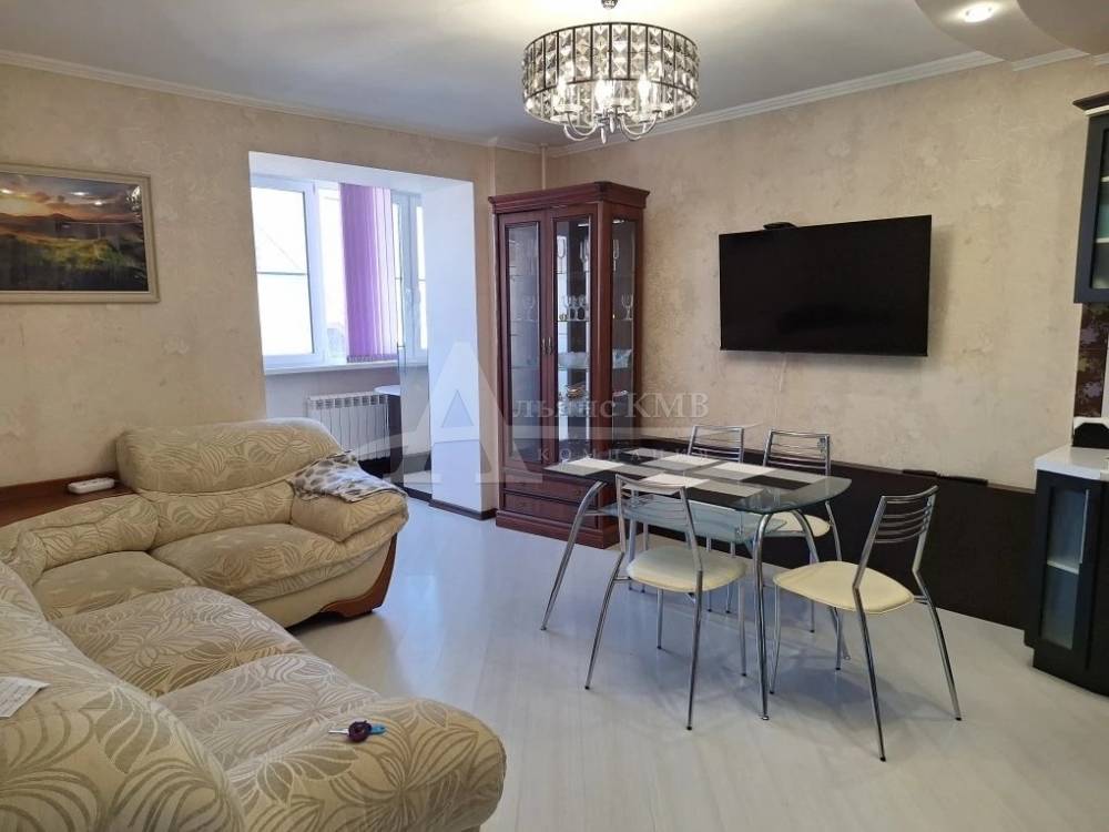 Ставропольский край, Железноводск, Октябрьская ул.; Квартира 70м² 2/5 эт.