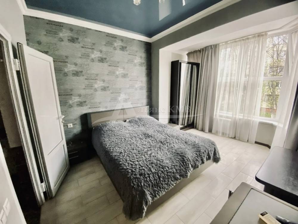 32628cba-1dfc-409e-8981-d45e9e9aba24