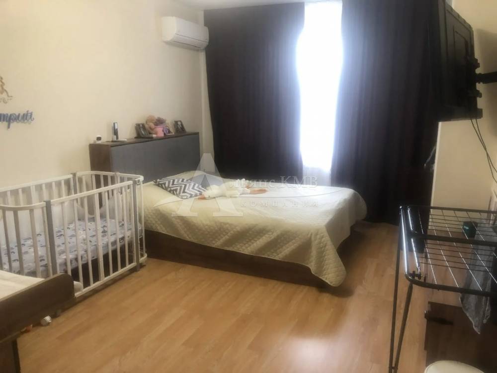 71004507-4b65-43d2-b6c8-8a5f016b40ac