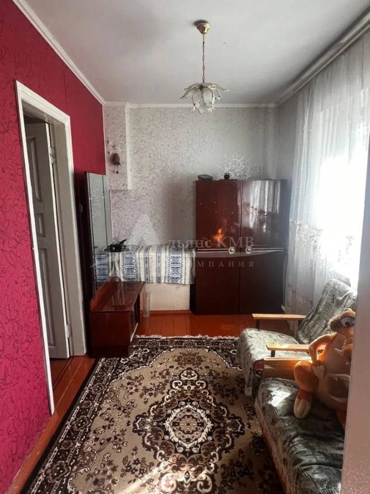 Ставропольский край, Центр, Солдато-Александровское село, Крупской ул.; Дом 105м² на участке 11 сот. 1 эт.