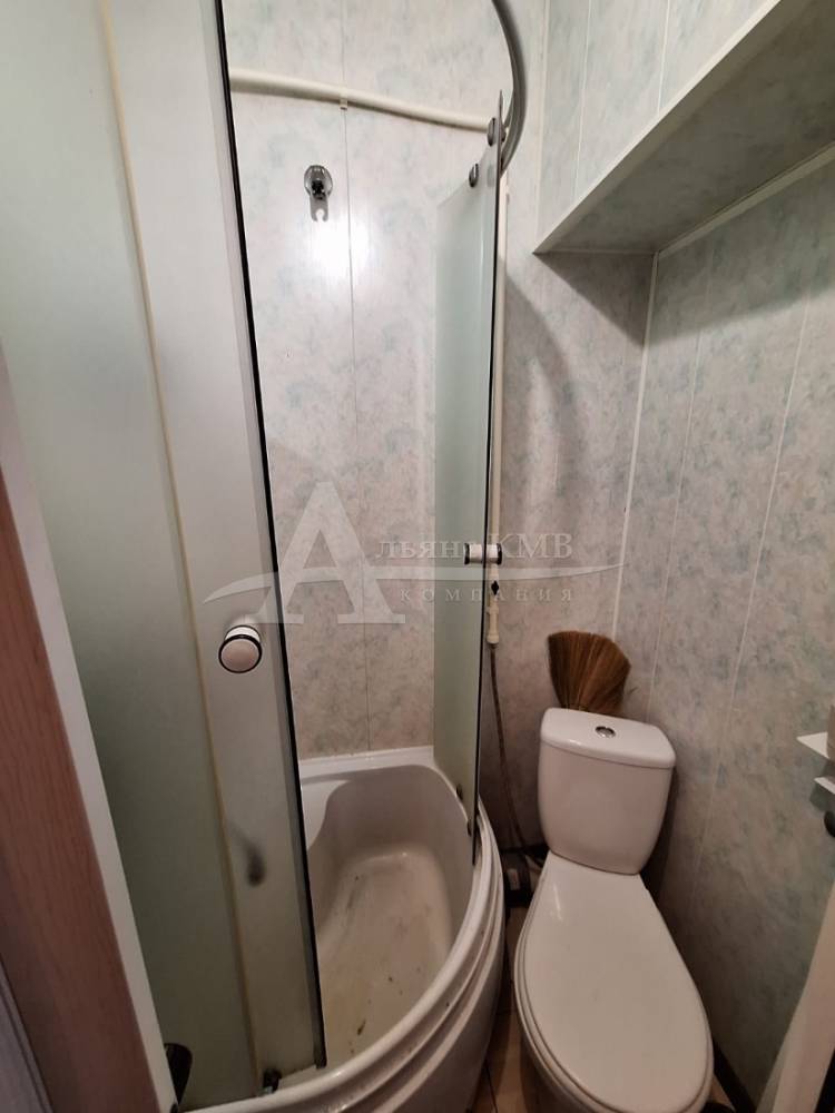 c06f303e-eb1a-4c4b-b9dd-36dc4733a8d5