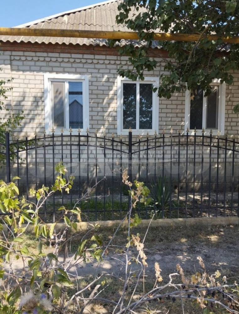 Ставропольский край, Центр, Солдато-Александровское село, Крайняя ул.; Дом 65м² на участке 16 сот. 1 эт.