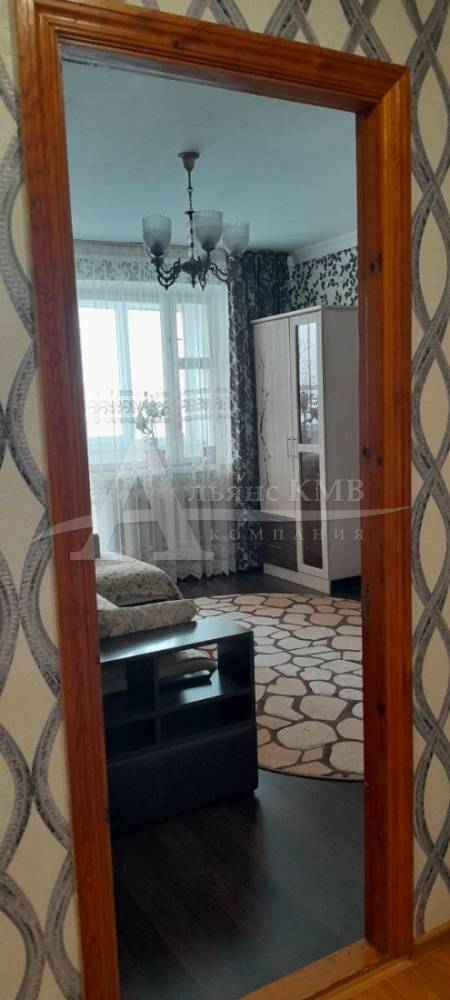 photo_5269297498189140520_y