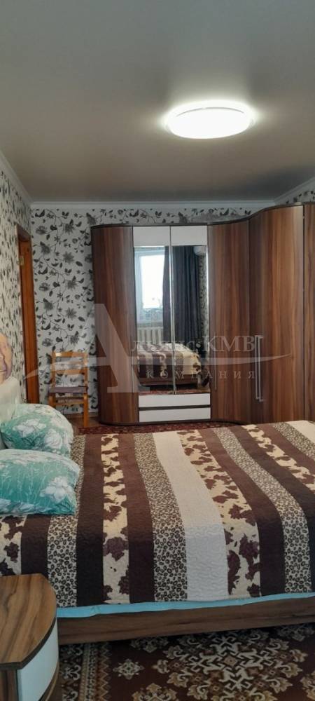 photo_5269297498189140533_y