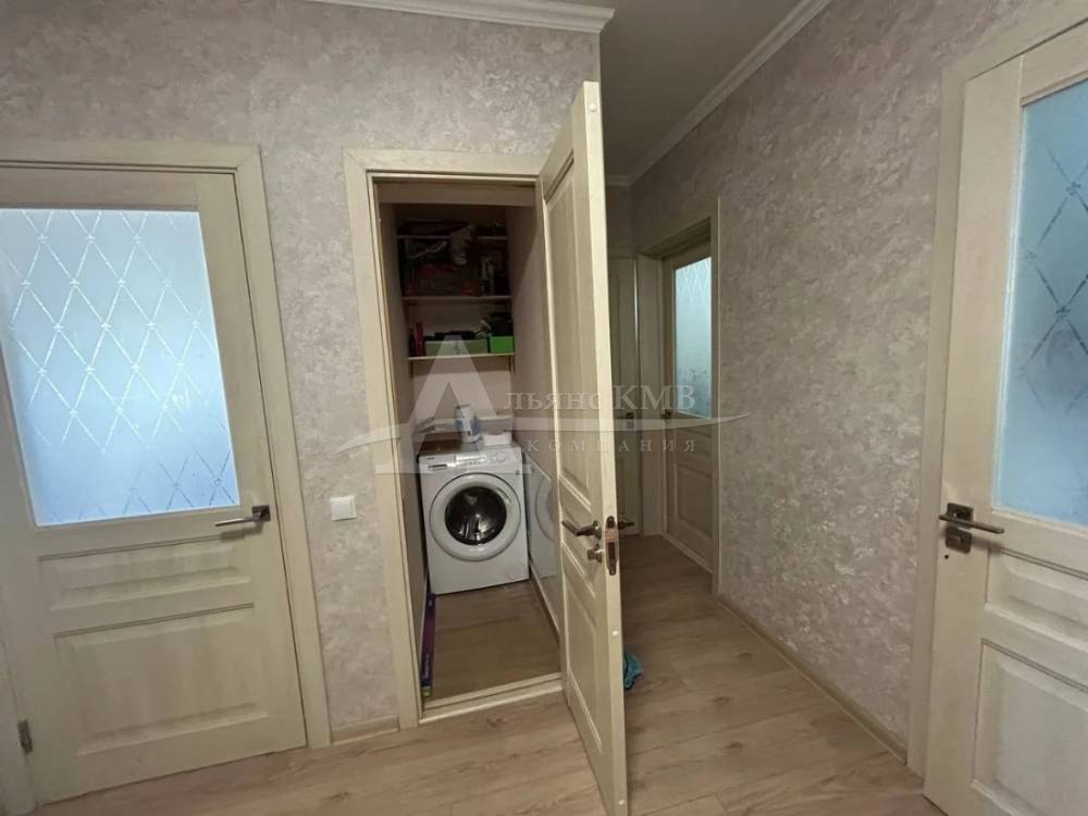 80d9f300-0ebf-4d16-8776-6ec5905bc308