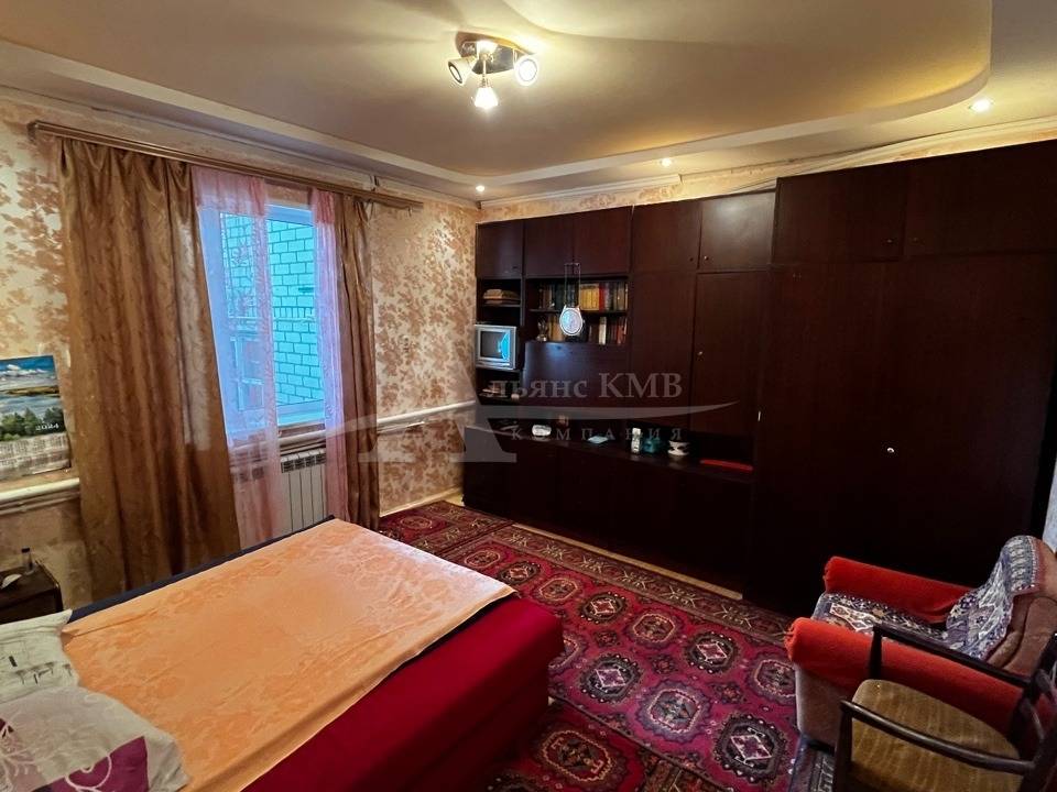 комната