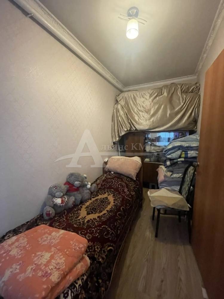 83b92ae5-404d-4cba-9f99-50b0f9041cd0