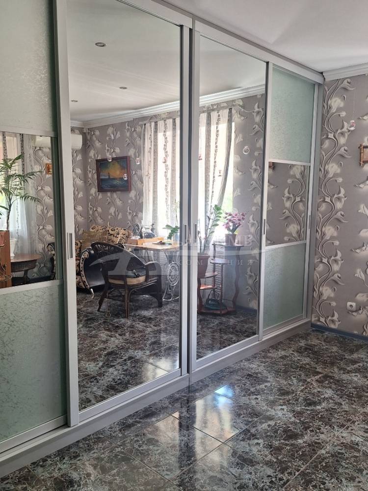 Ставропольский край, Георгиевск, Мира ул.; Дом 108м² на участке 6 сот. 1/1 эт.