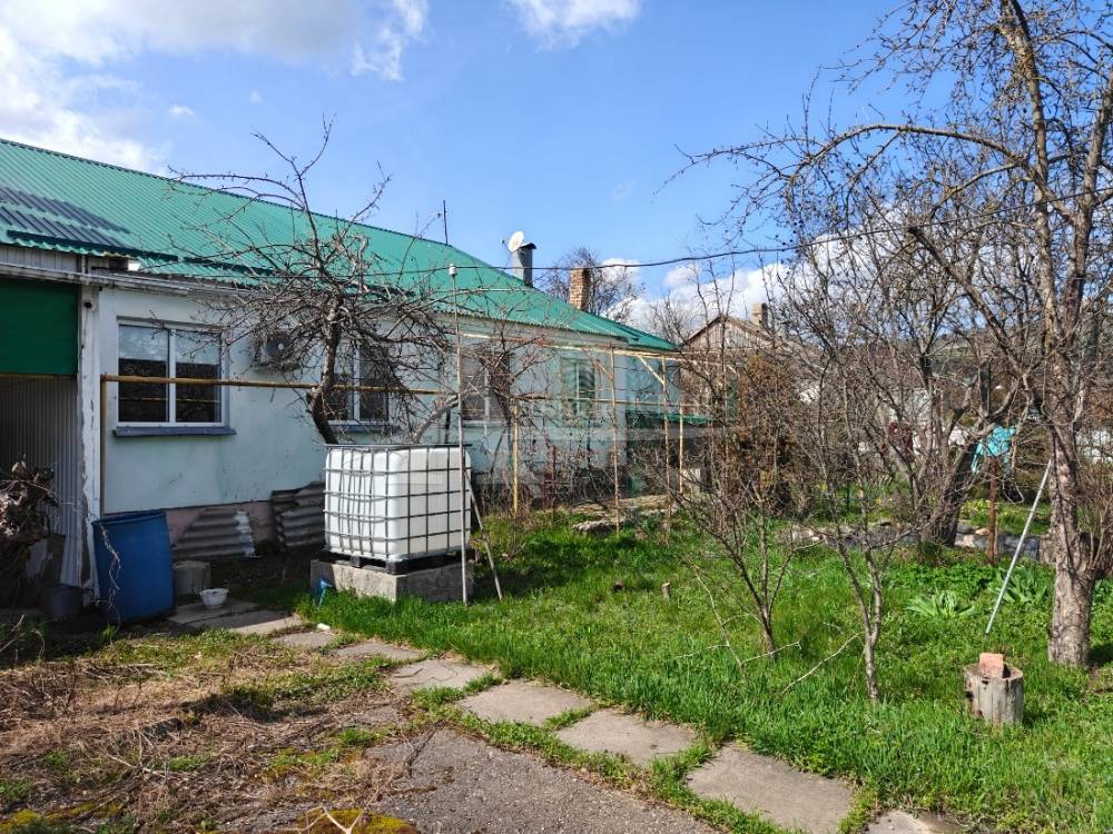 Ставропольский край, Пятигорск, 40 лет победы; Дом 96м² на участке 6 сот. 1/1 эт.