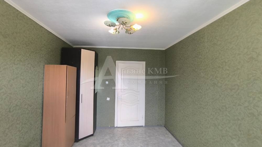 Ставропольский край, Зеленокумск, Новая ул.; Квартира 58,70м² 5/5 эт.