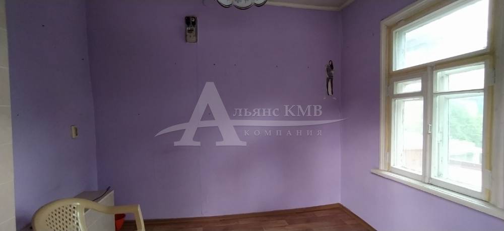 Ставропольский край, Кисловодск, Карла Либкнехта ул.; Квартира 11м² 2/2 эт.