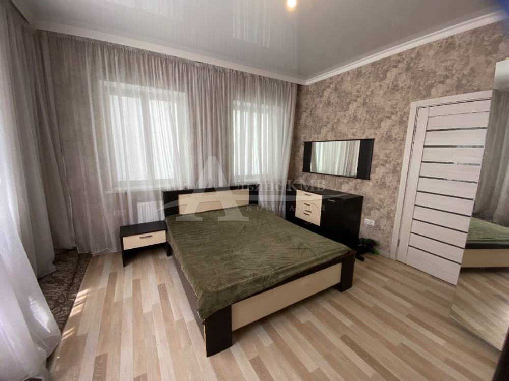 Ставропольский край, Зеленокумск, Кирова ул.; Дом 99м² на участке 5,38 сот. 1 эт.