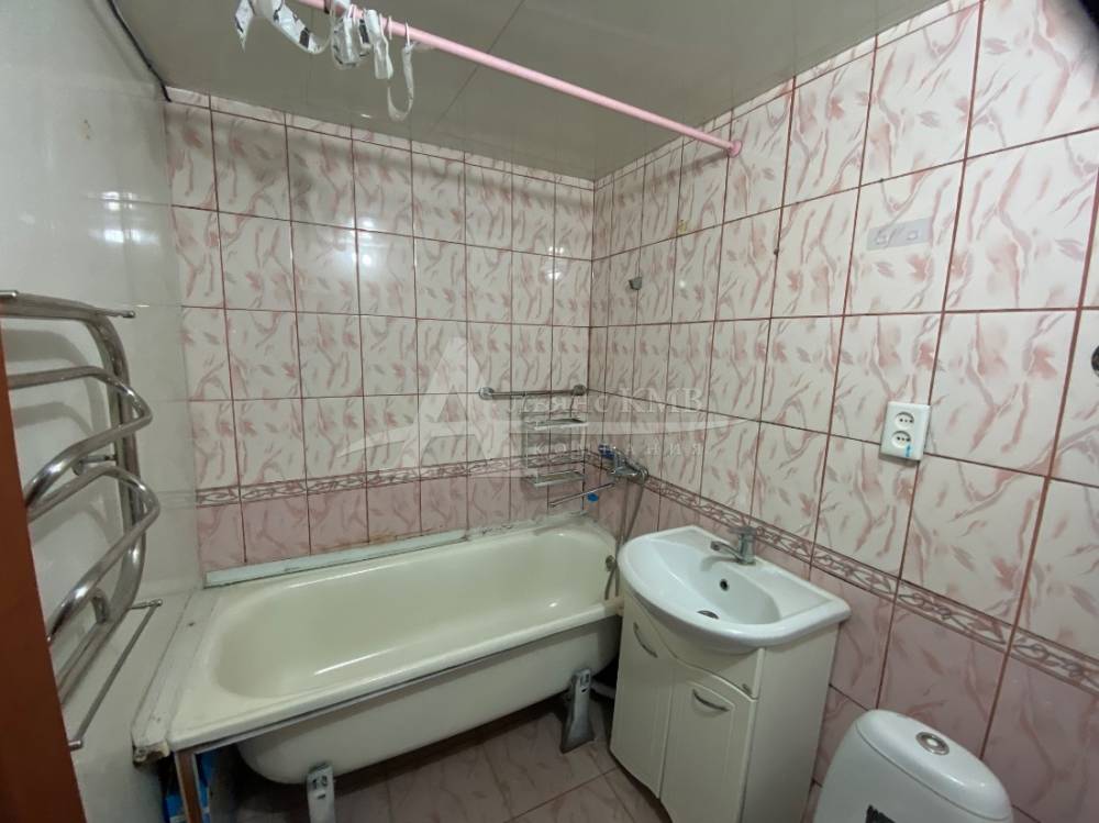 Ставропольский край, Зеленокумск, Заводская ул.; Дом 65,60м² на участке 7,78 сот. 1 эт.