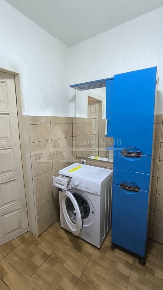 1000387464