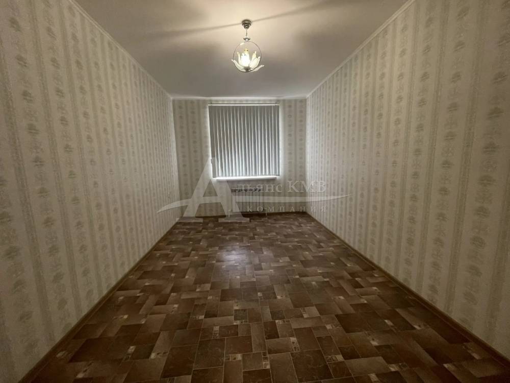 Ставропольский край, Георгиевск, Мира ул.; Квартира 73,60м² 4/4 эт.