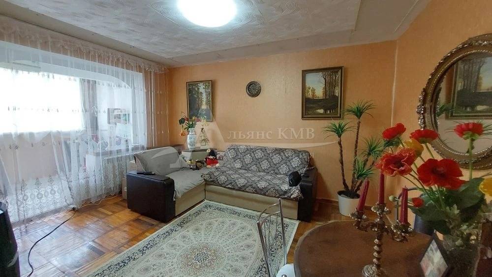 Ставропольский край, Железноводск, Октябрьская ул.; Квартира 50м² 8/9 эт.