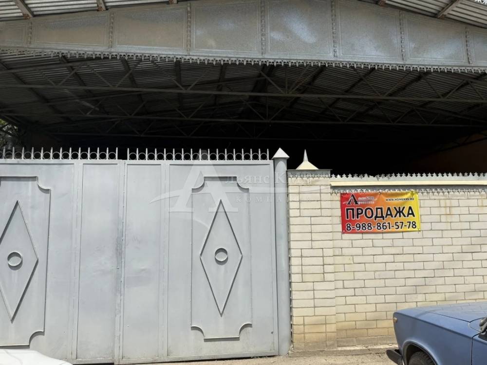 Ставропольский край, Георгиевск, Верхняя ул.; Дом 86,40м² на участке 8,50 сот. 1 эт.