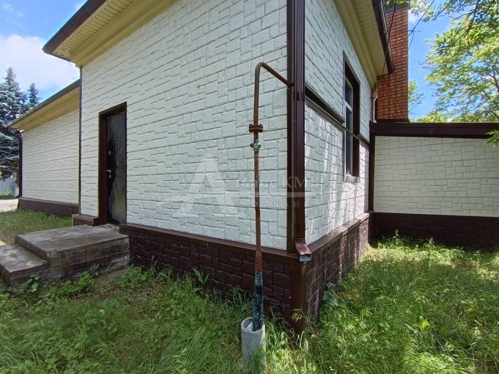38518