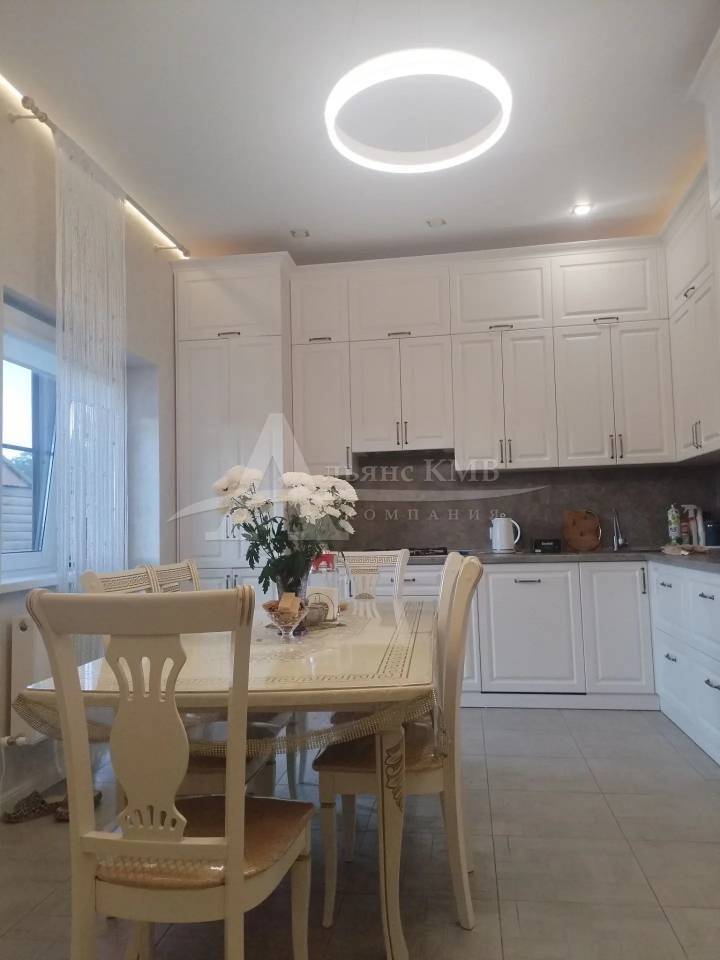 Ставропольский край, Минеральные Воды, Карла Маркса ул.; Дом 120м² на участке 6 сот. 1 эт.